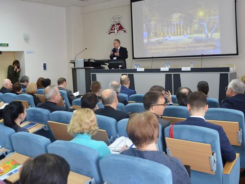 1. ��������� ���������� �������� ������������������ ���� �.�.������.