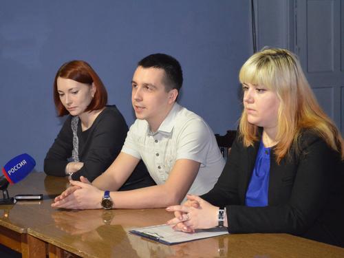 1. �.�.��������, �.�.��������, �.�.��������.