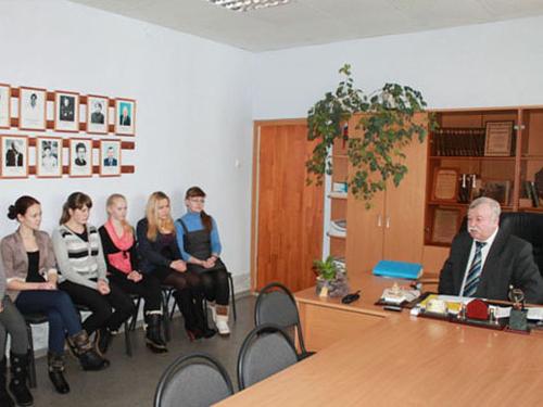 1. ������ � ������� ������ �������� ��� �.�.����������.