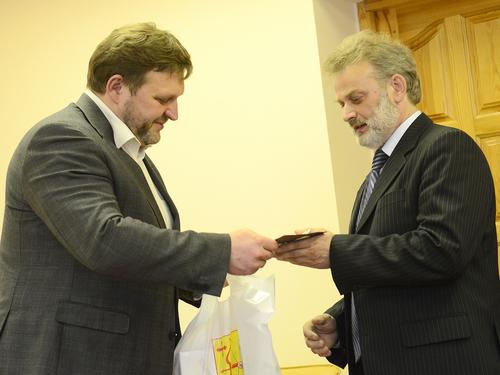 5. ���������� �.�.����� ������� ��������� ���� ��������� ����� ������ �������� ����� ��������� ��� �.�.���������.